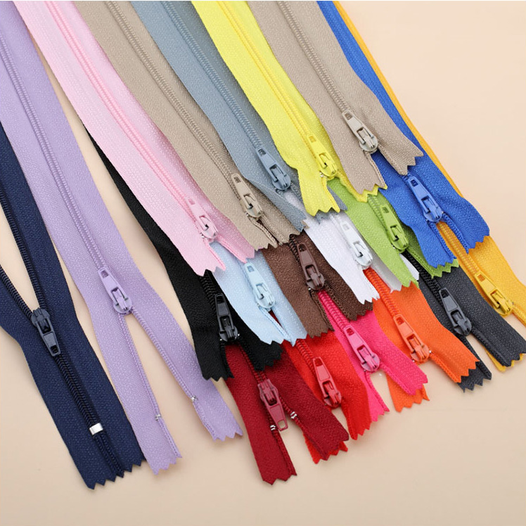 3 # Nylon Closed Zipper